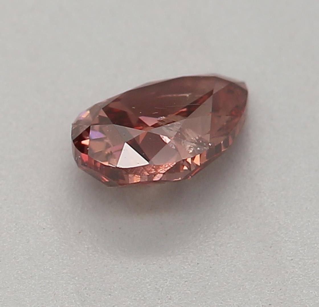 GIA Certificato 0,31 Carati Fancy Deep Orangy Pink I3 Clarity In condizioni Nuovo in vendita a บางรัก, TH