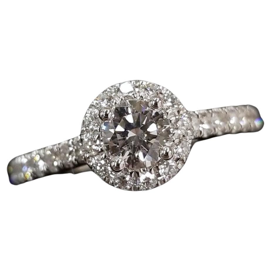 GIA Certified 0.31 Carat GIA Diamond Ring in 18K White Gold For Sale