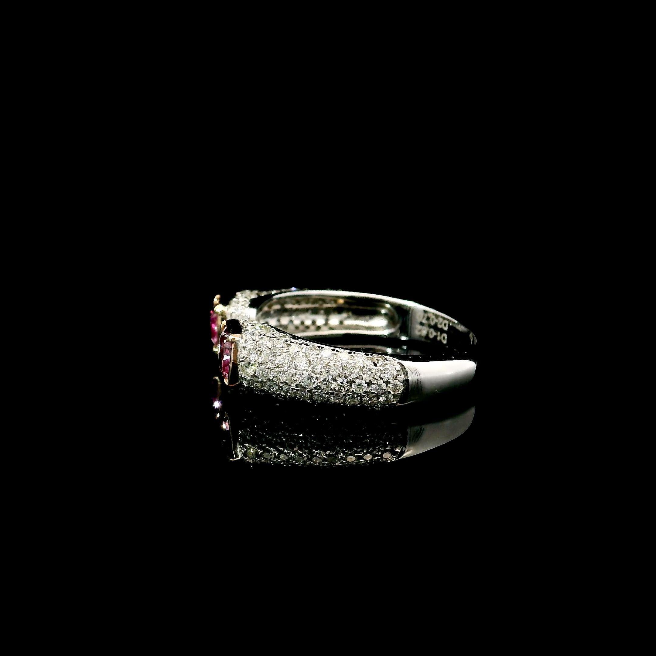 GIA Certified 0.31 CT Faint Pink VS2/0.31 CT Faint Pink SI1 Clarity Diamond Ring For Sale 1