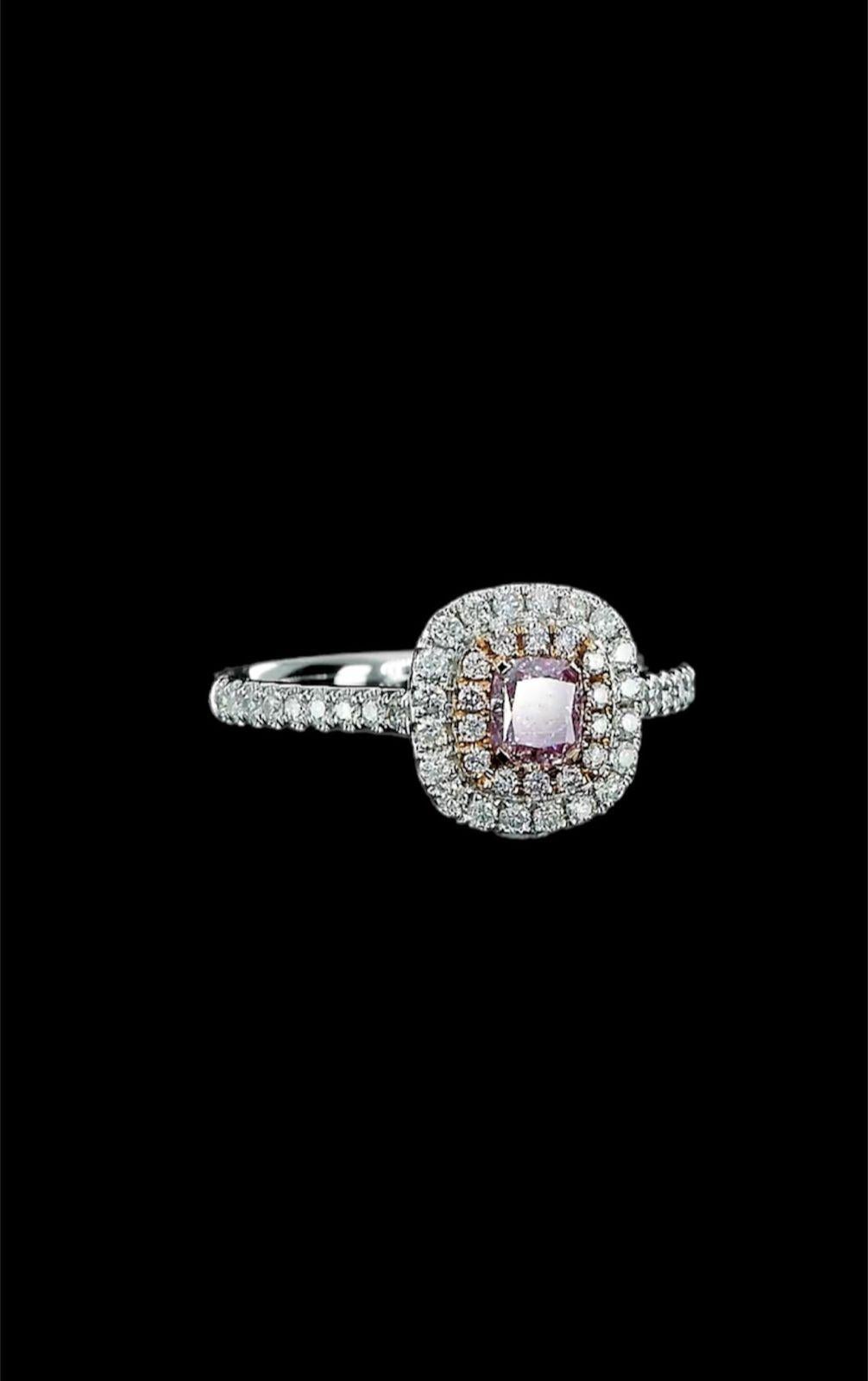 GIA Certified 0.33 Carat Faint Pink Diamond Ring SI2 Clarity For Sale 1