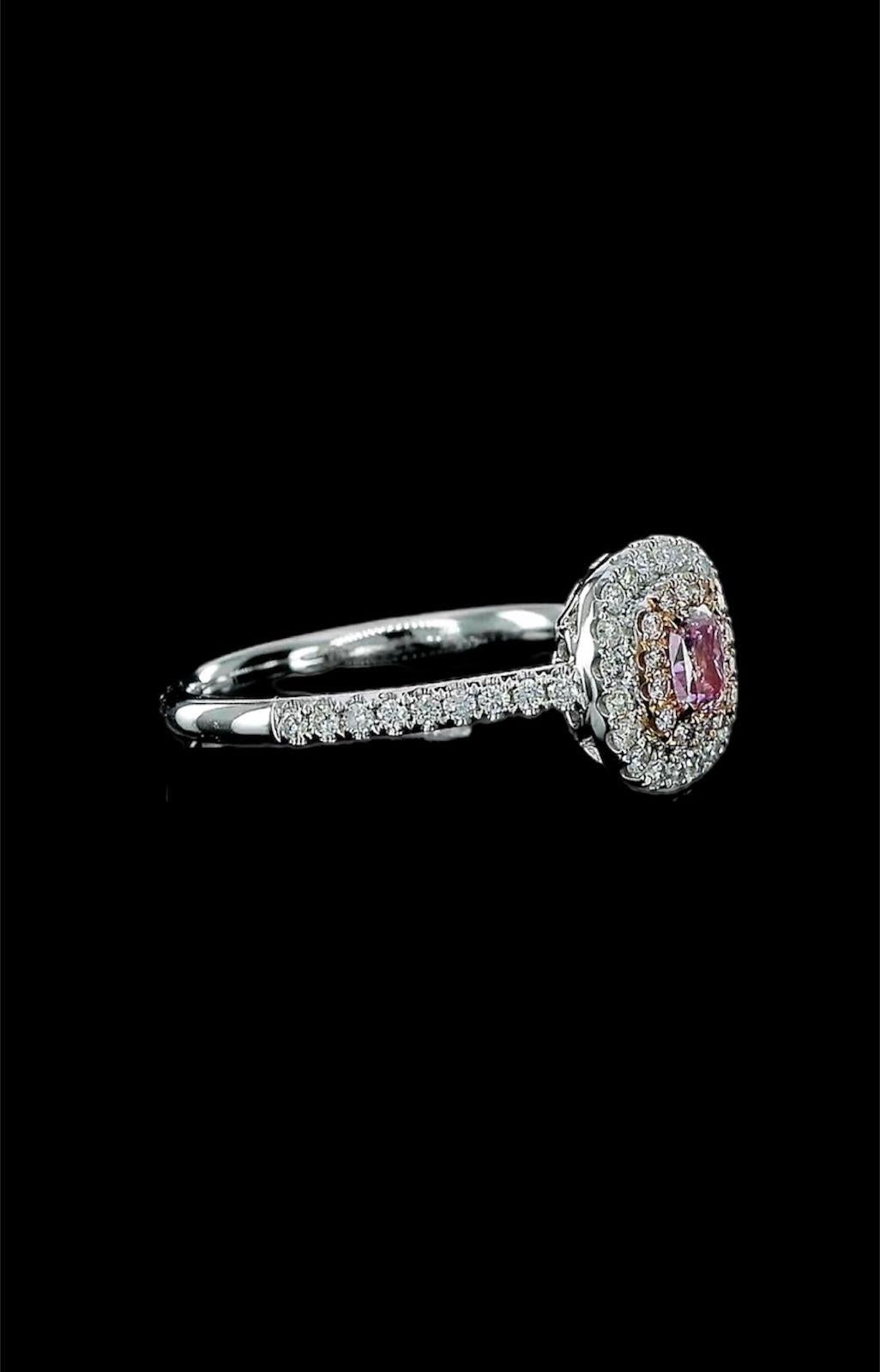 GIA Certified 0.33 Carat Faint Pink Diamond Ring SI2 Clarity For Sale 2
