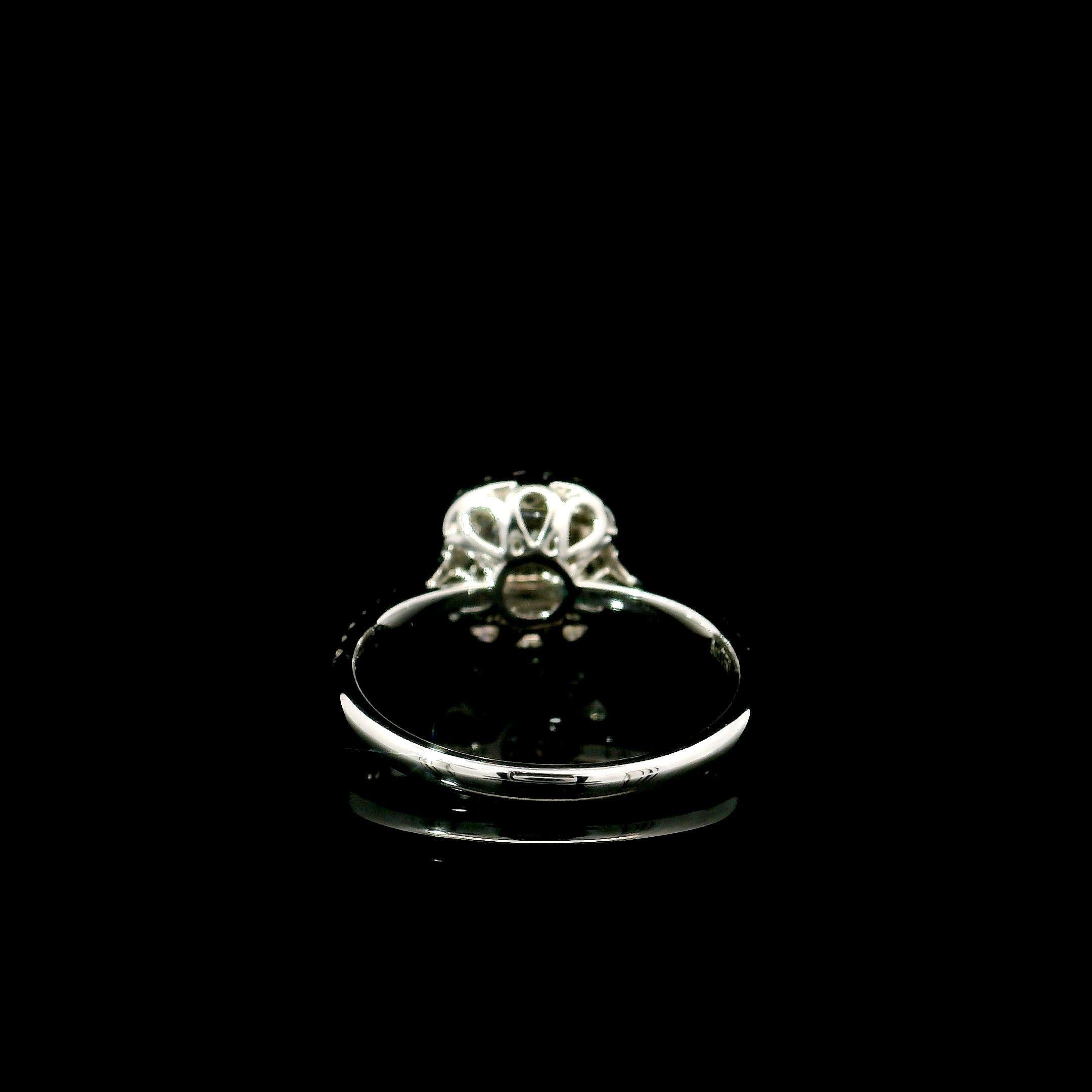 da uomo o donna Anello con diamante certificato GIA da 0,33 carati di colore rosa tenue con purezza SI2 in vendita
