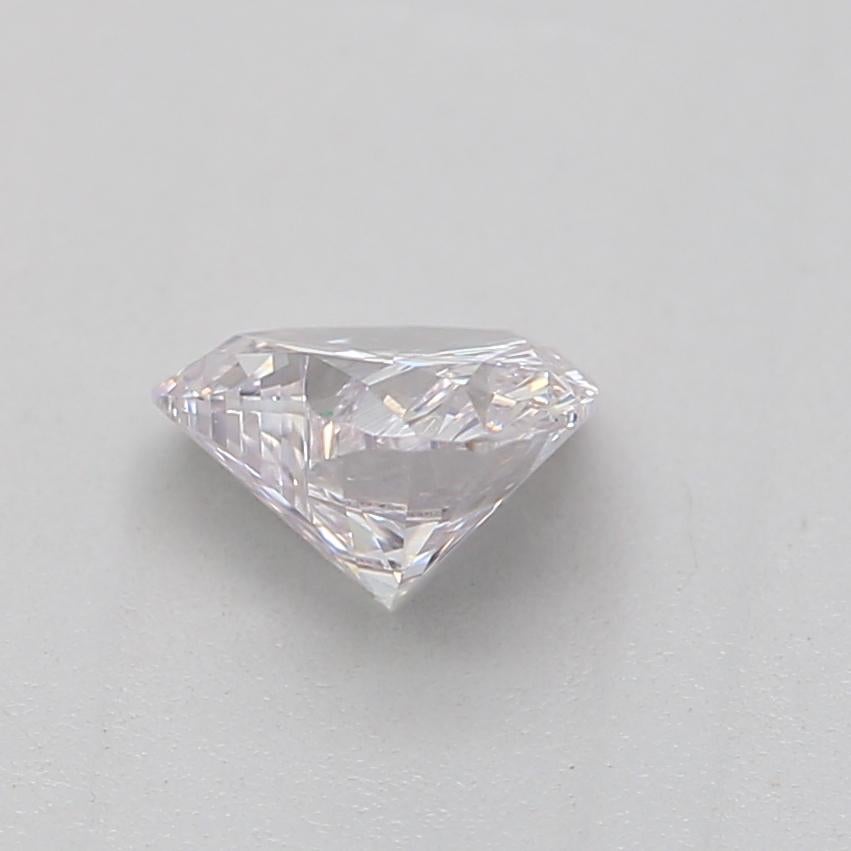 GIA Certified 0.34 Carat Faint Pink VVS1 Clarity Diamond In New Condition For Sale In บางรัก, TH