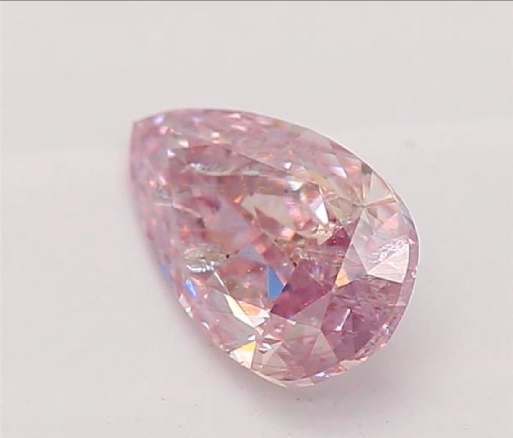 GIA-zertifiziert 0,34 Karat Fancy Lila Rosa I2 Reinheit Diamant (Tropfenschliff) im Angebot