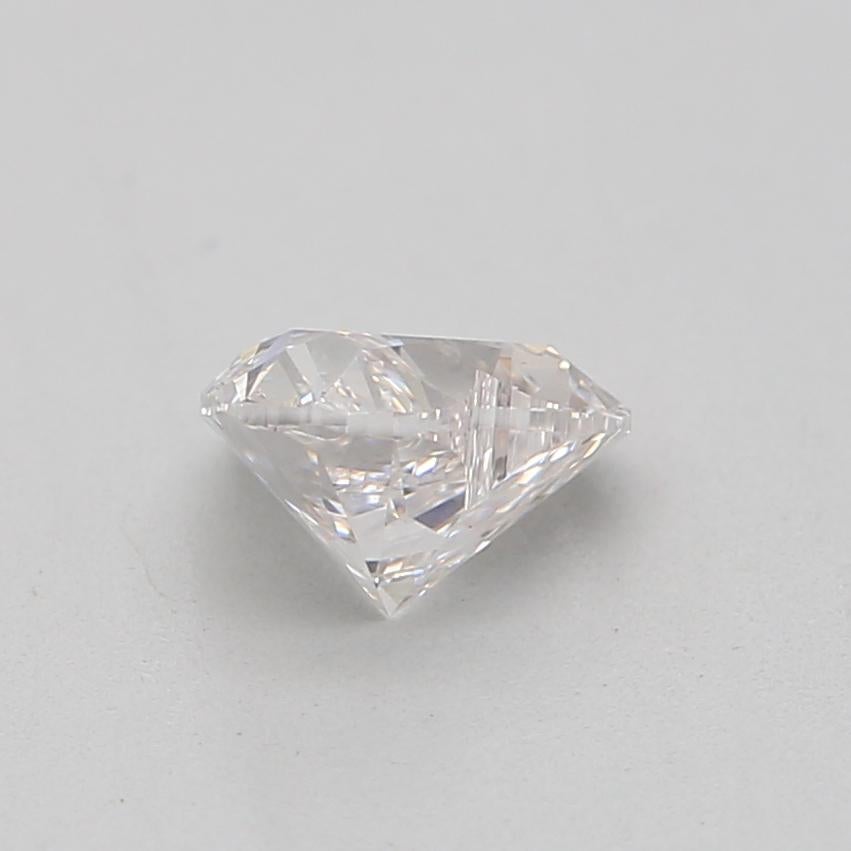 GIA-zertifizierter 0,35-Karat-Diamant, schwach rosa-braun, Reinheit VS2 (Herzschliff) im Angebot