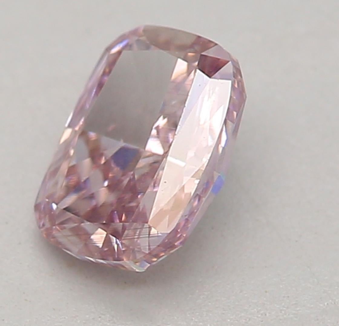 Diamante certificado por GIA de 0,35 quilates Fancy Purple Pink VS2 Clarity Corte cojín en venta