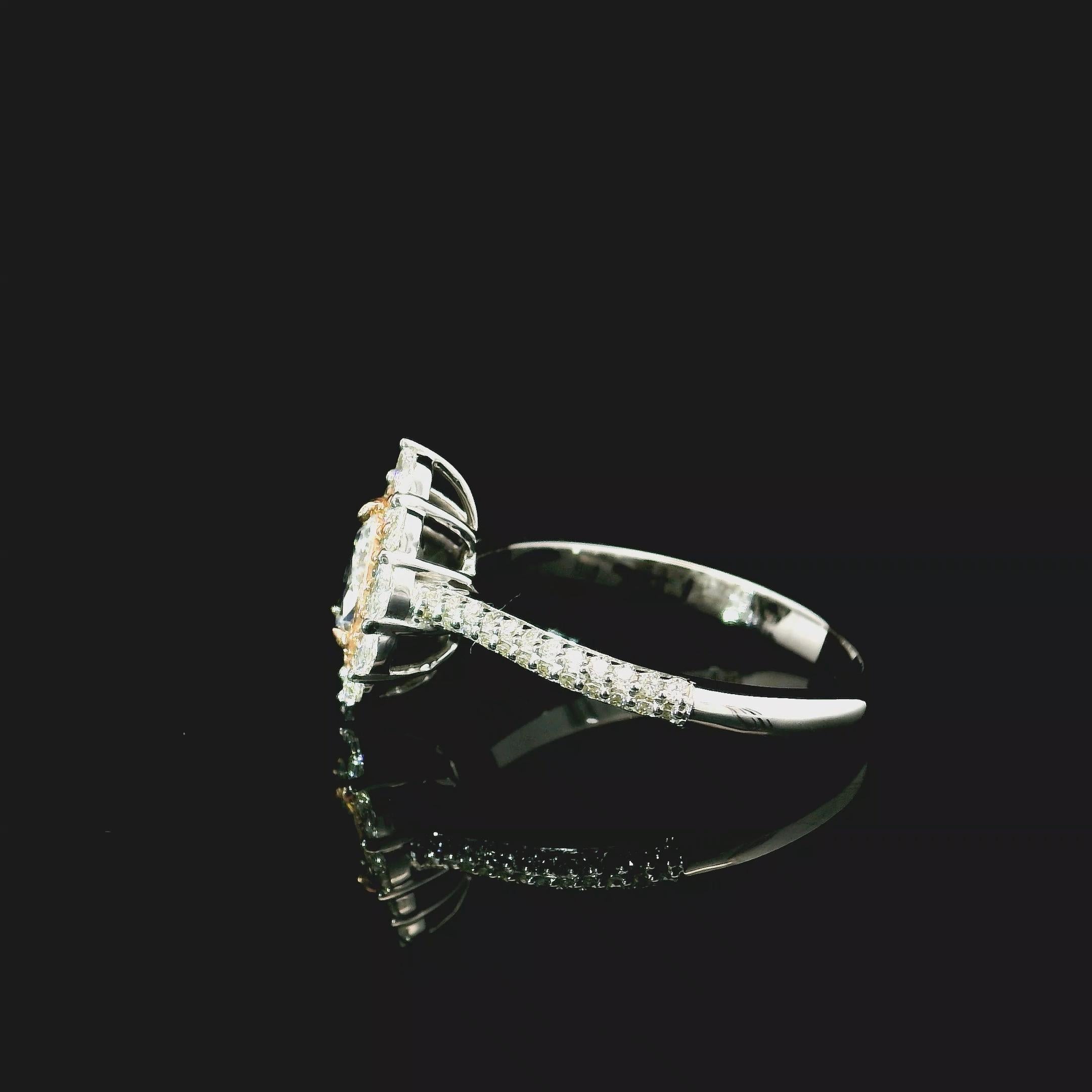 Bague en diamant certifié GIA de 0,35 carat bleu clair (indéterminé), pureté SI2 Unisexe en vente