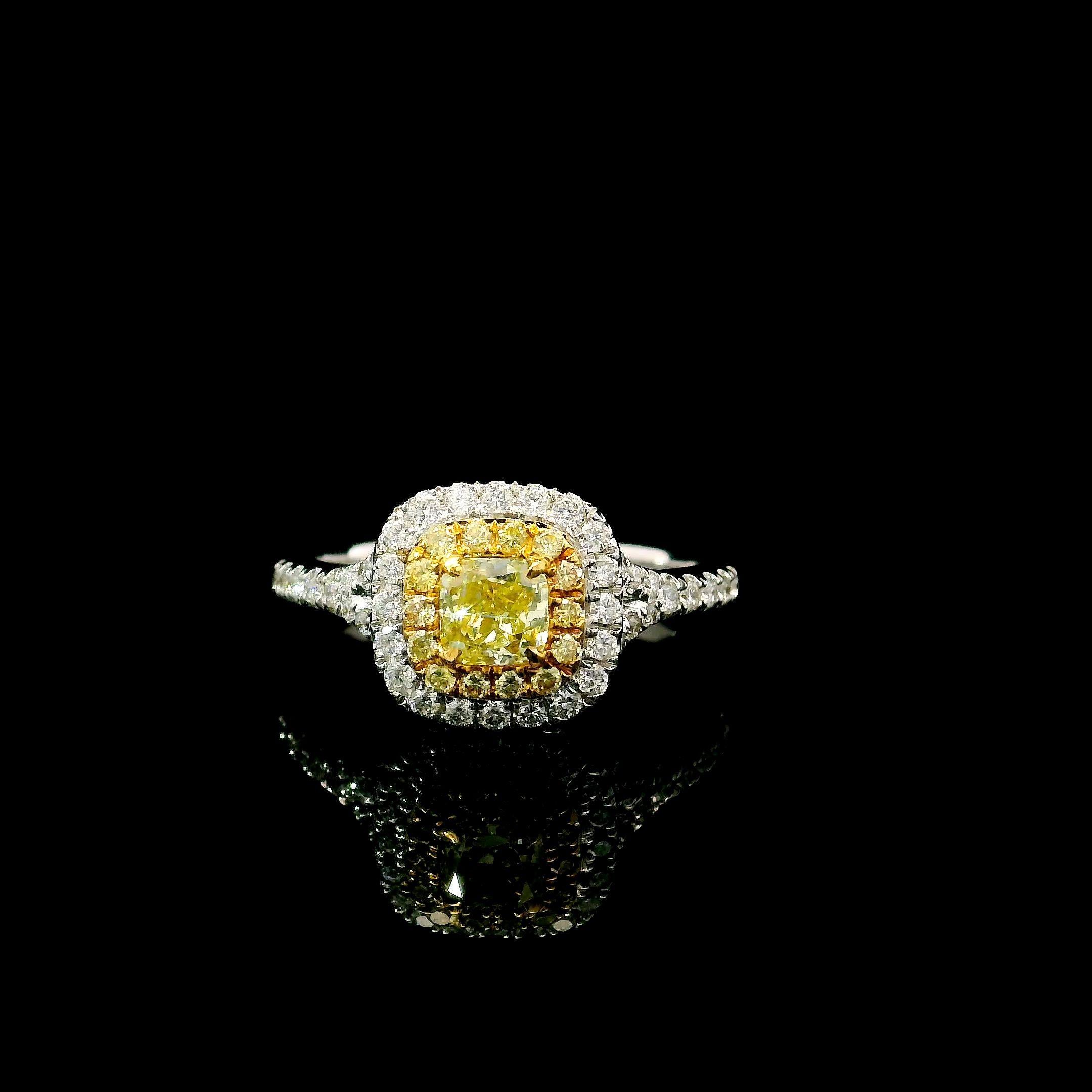 Women's or Men's GIA Certified 0.36 Carat Fancy Light Greenish Yellow VS2 Clarity Diamond Ring For Sale