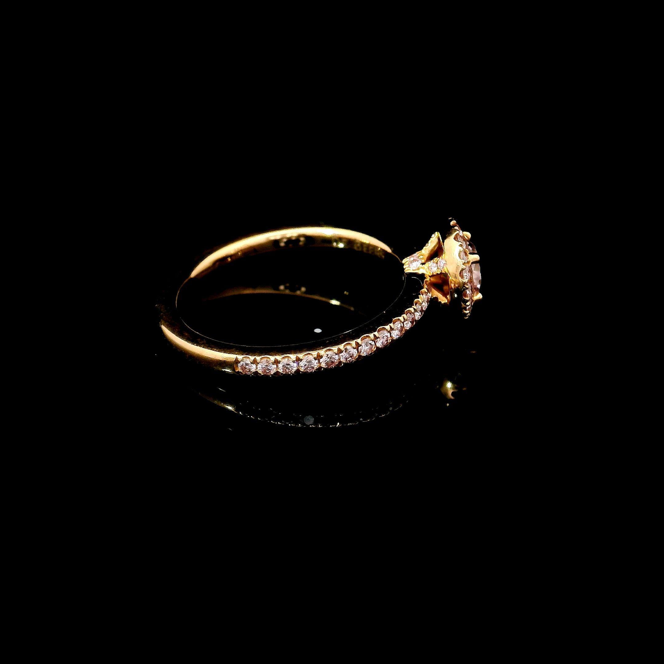 GIA Certified 0.36 Carat Fancy Light Pink VS1 Clarity Diamond Ring For Sale 2