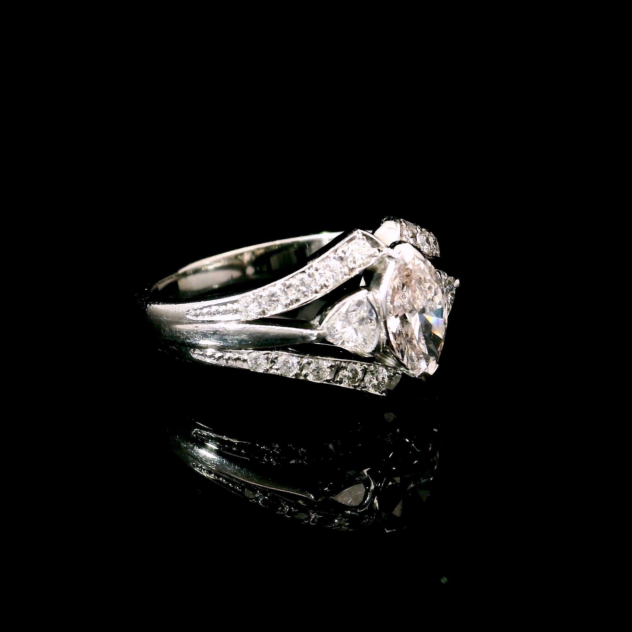Round Cut 0.377 Carat Fancy Pink SI1 Clarity Diamond Ring For Sale