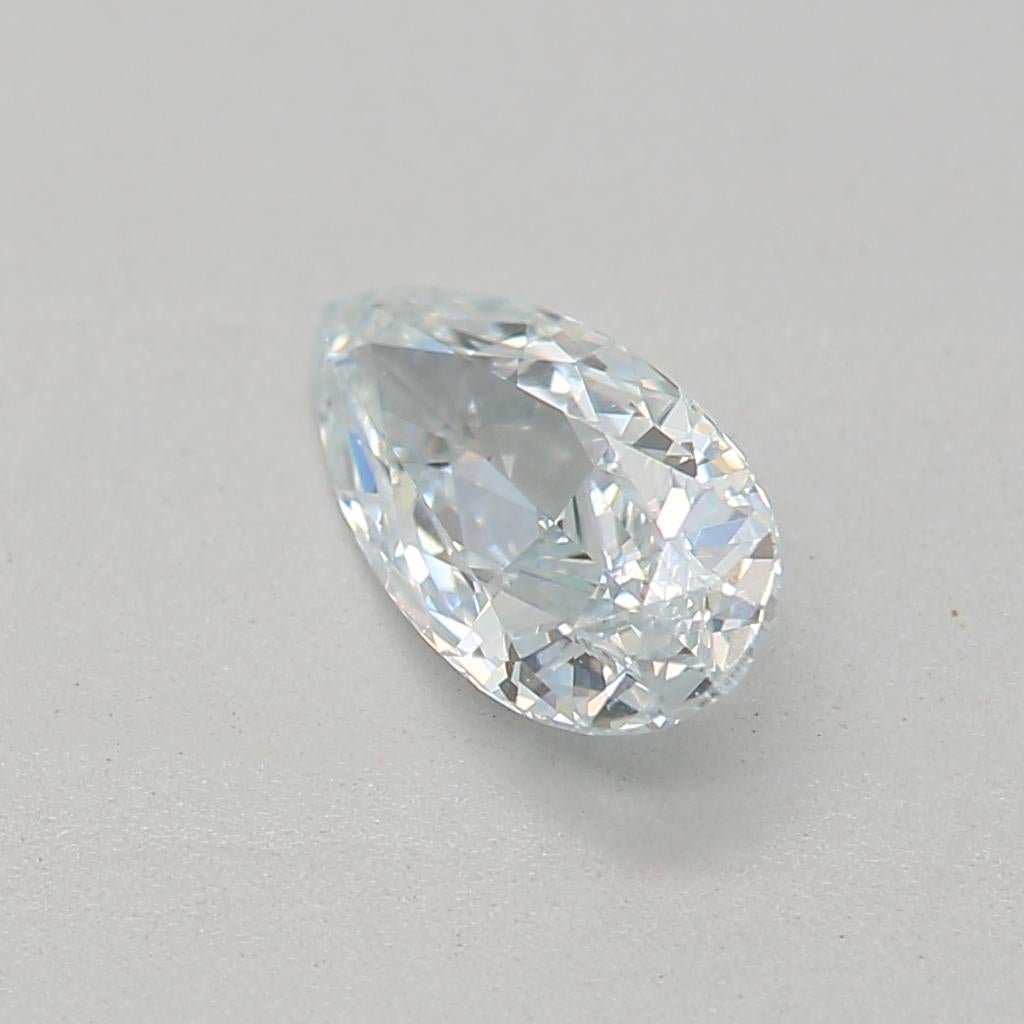 Taglio a goccia Diamante certificato GIA da 0,39 carati di colore blu molto chiaro con purezza VS1 in vendita
