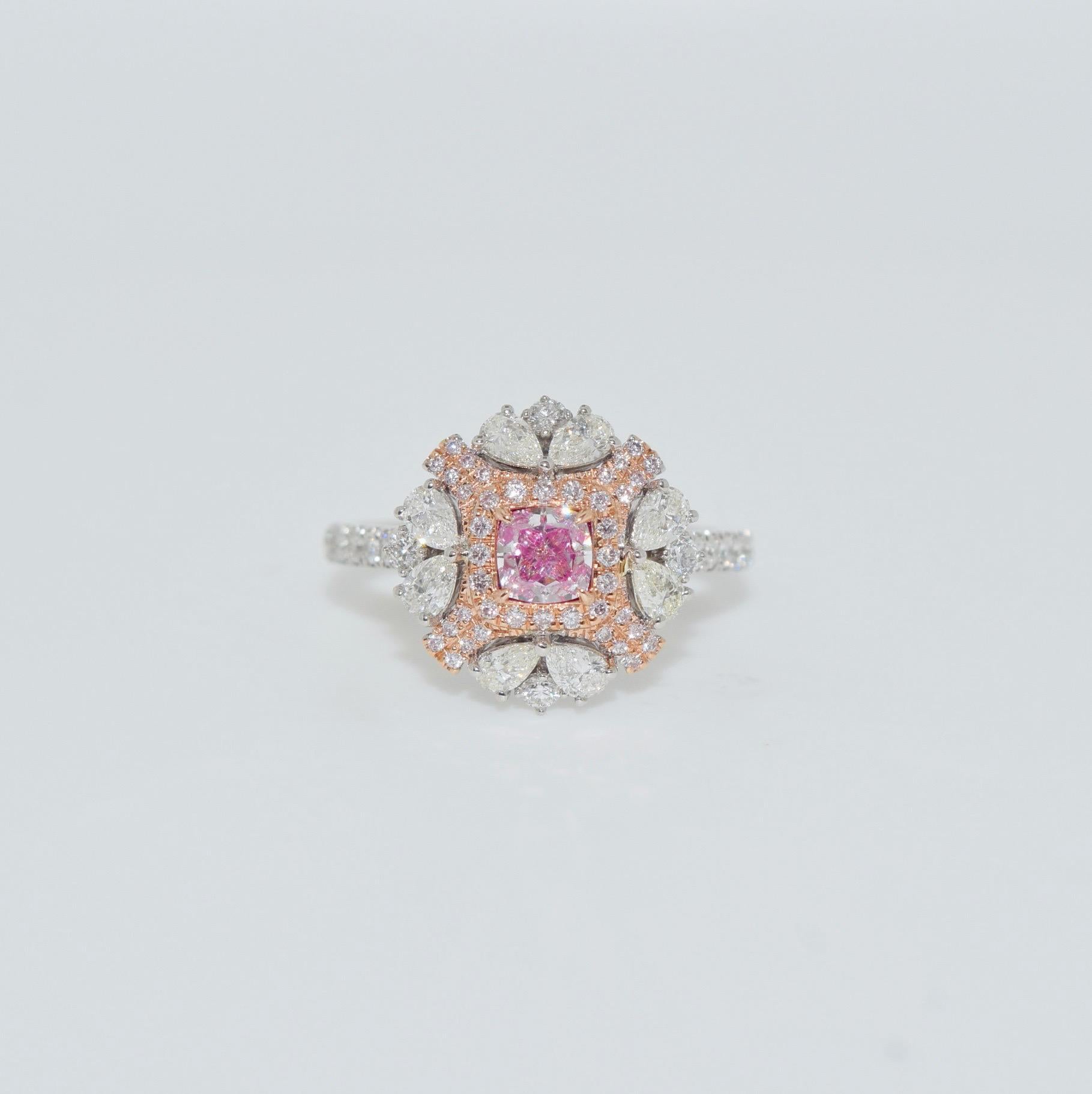 GIA Certified 0.40 Carat Faint Pink SI1 Clarity Diamond ring For Sale 4