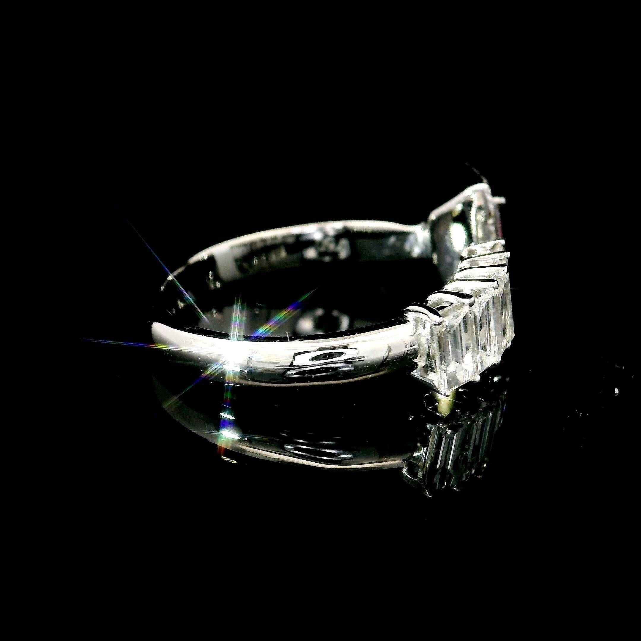 Anillo de diamantes con certificado GIA de 0,40 quilates de color marrón rosáceo tenue y claridad SI1 en venta 2