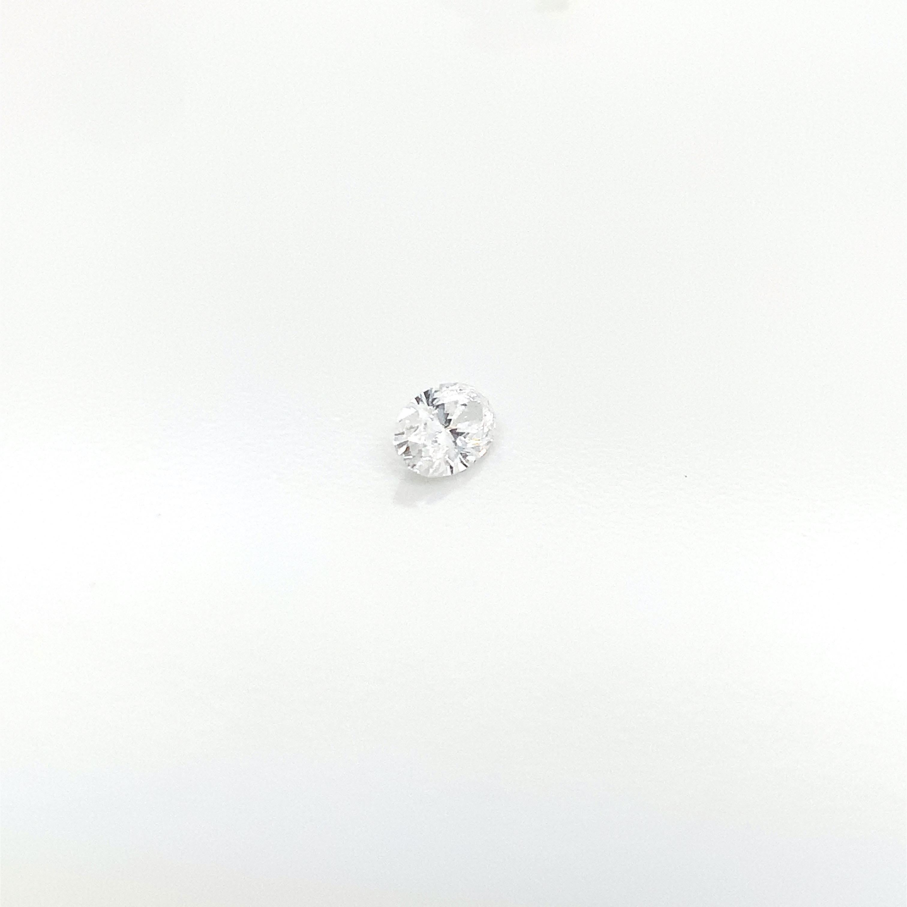 GIA Certified 0.40 Carat Oval Brilliant Diamond For Sale 1