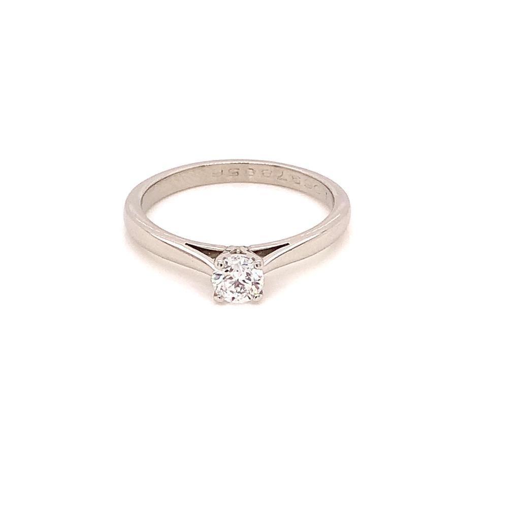 GIA Certified 0.40 Carat Solitaire Round Brilliant Diamond Ring in Platinum For Sale 1