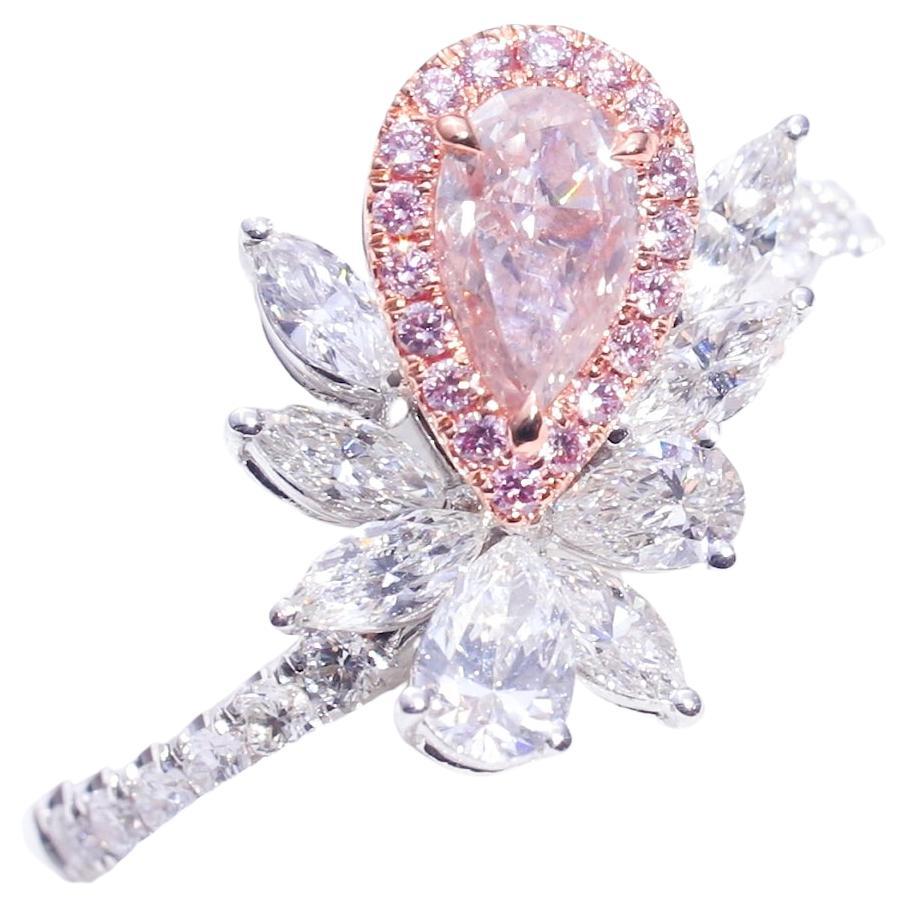 Bague en diamant de couleur naturelle certifié GIA, 0,40 carat en forme de poire rose Light, de couleur naturelle en vente