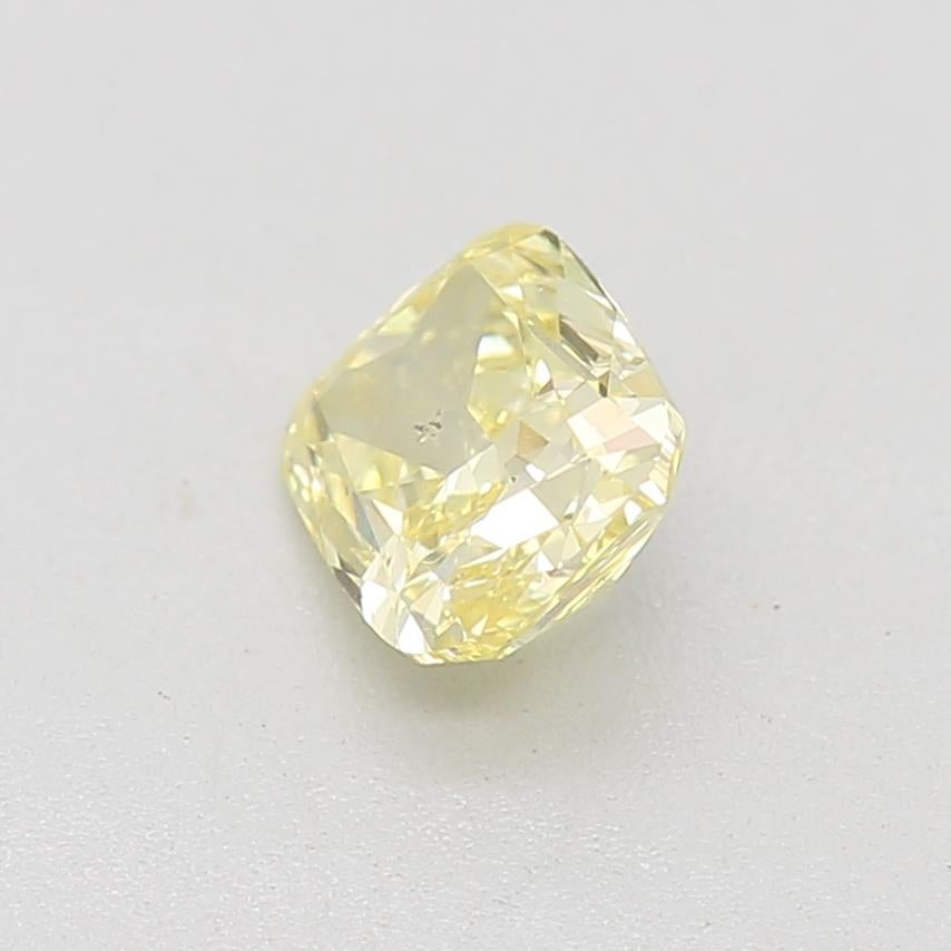 Taglio cuscino Diamante certificato GIA da 0,41 carati di colore giallo intenso, purezza SI1 in vendita