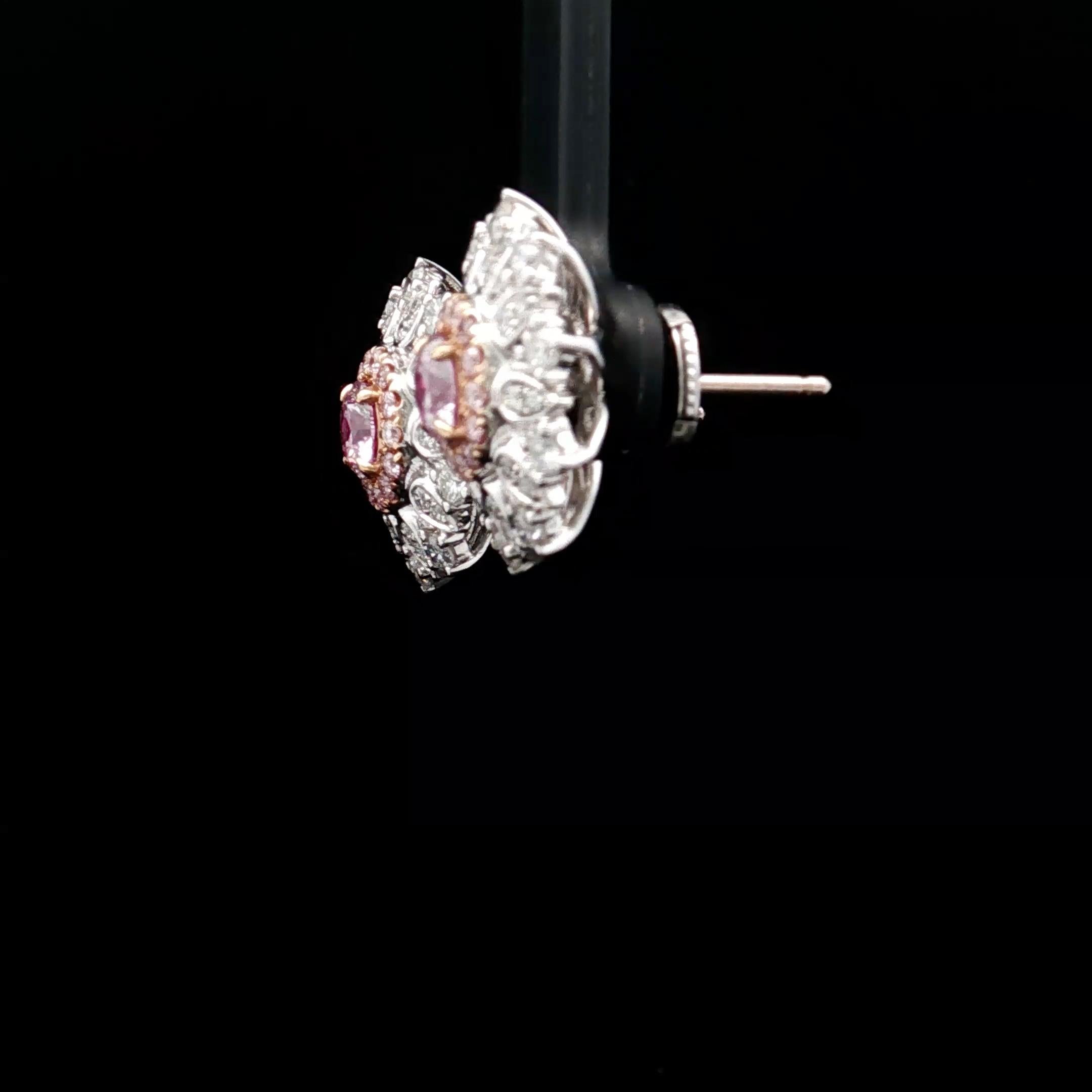 Orecchini con diamanti certificati GIA 0,41 CT Faint Pink VS2/0,40 CT Faint Pink VS2 in vendita 3