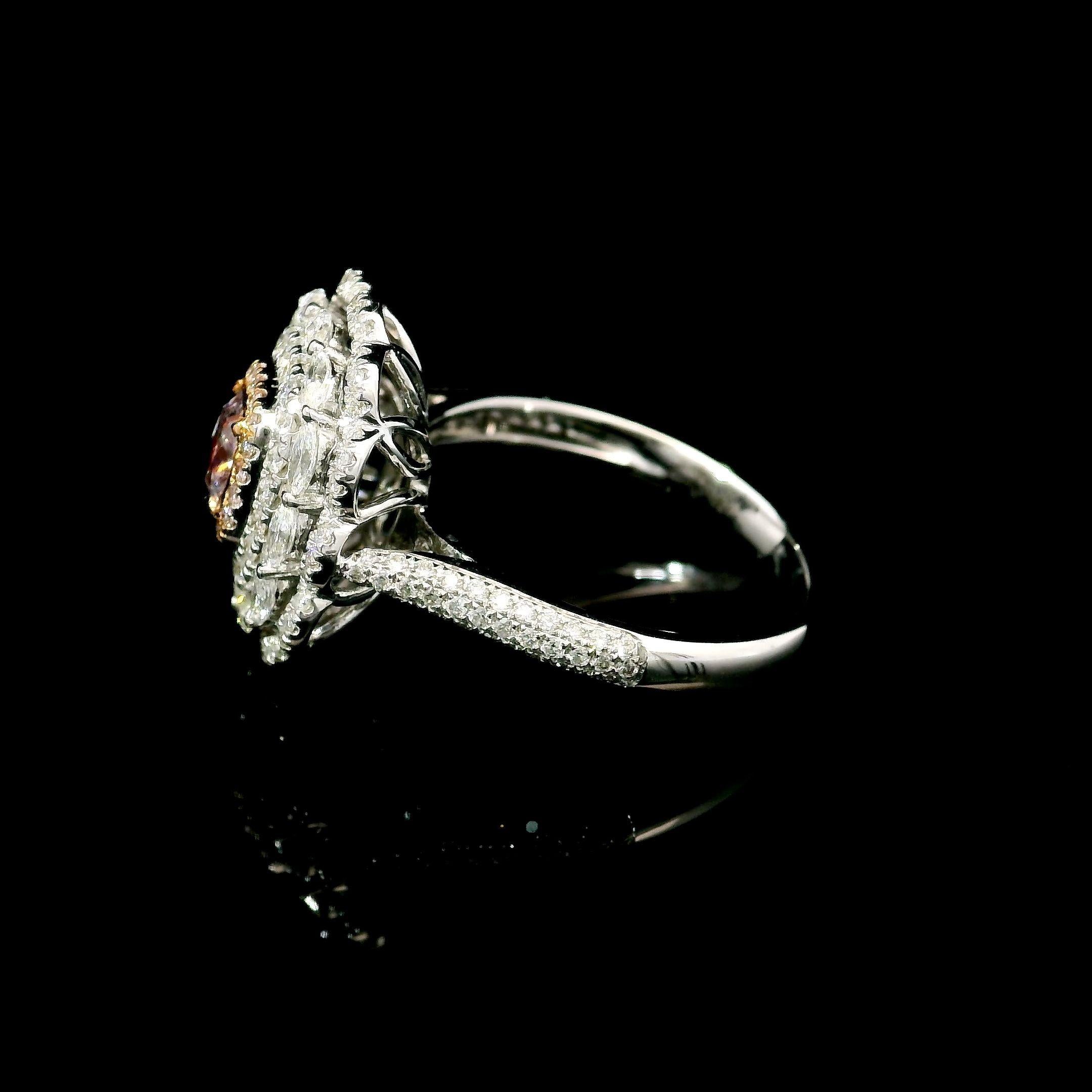 GIA Certified 0.42 Carat Fancy Light Purplish Pink SI2 Clarity Diamond Ring For Sale 1