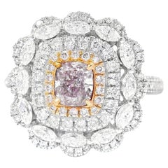 Anello con diamante certificato GIA da 0,42 carati Fancy Light Purplish Pink SI2 Clarity