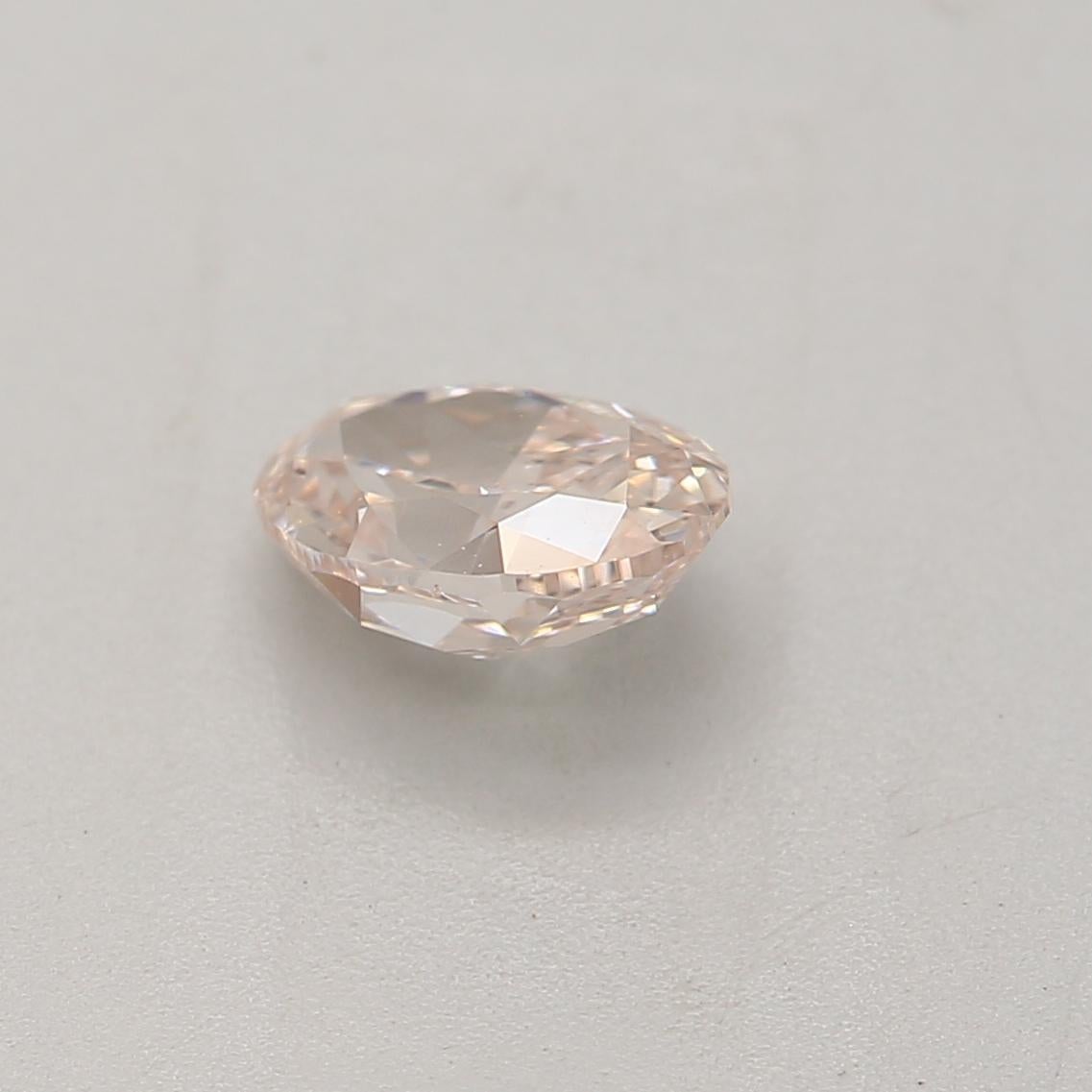 GIA Certified 0.42 Carat Light Pink Brown SI2 Clarity Diamond In New Condition For Sale In บางรัก, TH