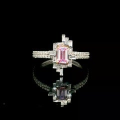 Anello con diamante certificato GIA da 0,43 carati di colore rosa tenue con purezza VS1