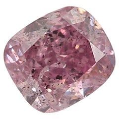 Diamante certificado por GIA de 0,43 quilates de color rosa fantasía púrpura con claridad I2