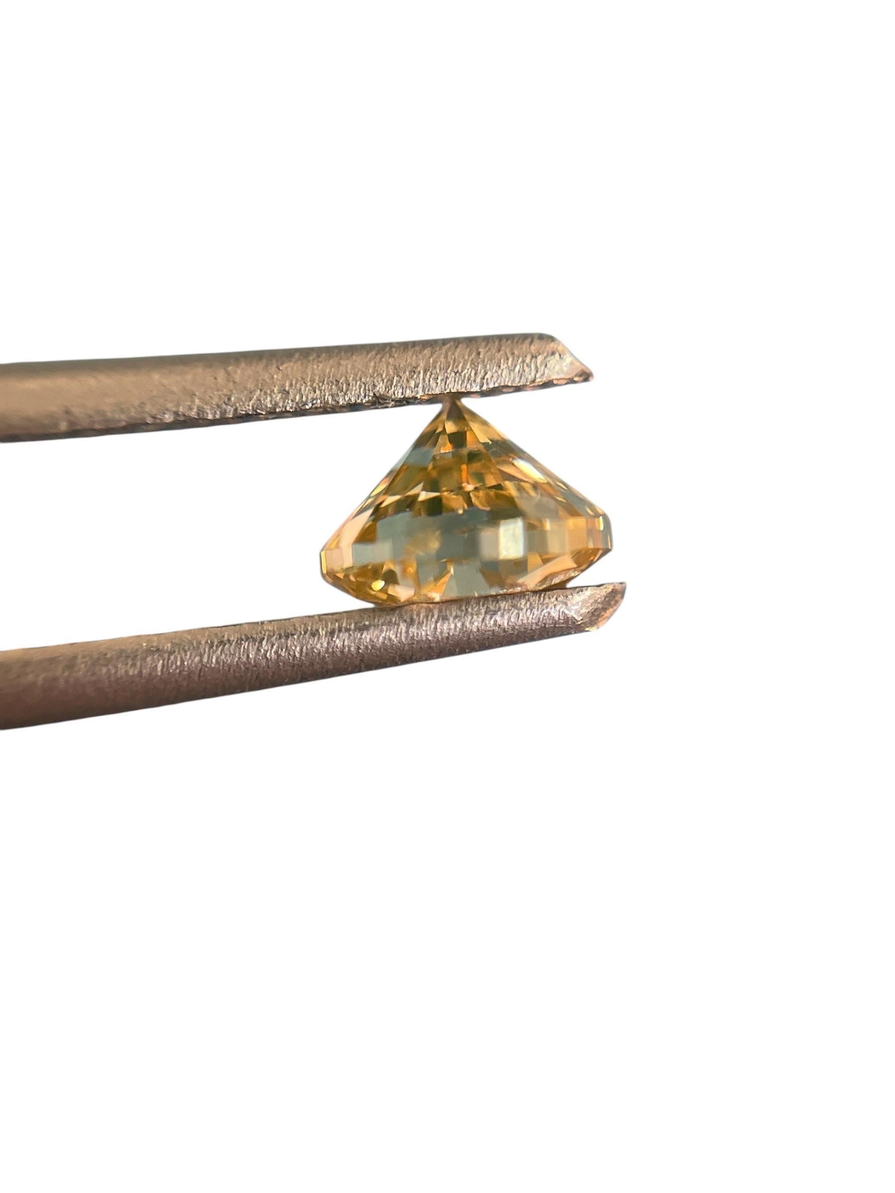 GIA Certified 0.45ct Fancy Yellow Round SI1 Natural Diamond For Sale 1