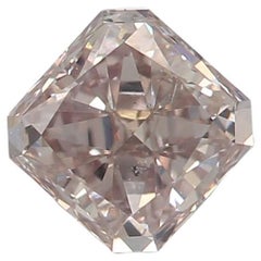 Diamante certificado por GIA de 0,46 quilates de color rosa pardusco fantasía con claridad SI2