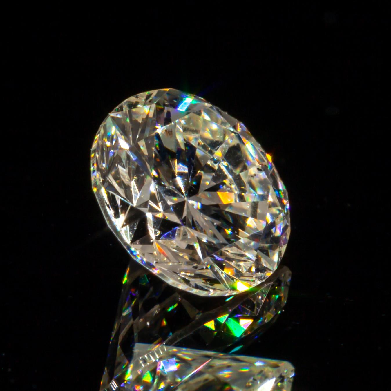 GIA Certified 0.48 Carat Brilliant Cut Natural Diamond, J Color, VS2 Clarity In New Condition For Sale In Van Nuys, CA