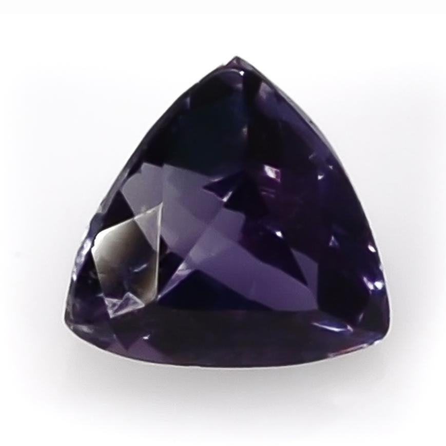 GIA Certified 0.48 Carats Brazilian Alexandrite In New Condition For Sale In Los Angeles, CA