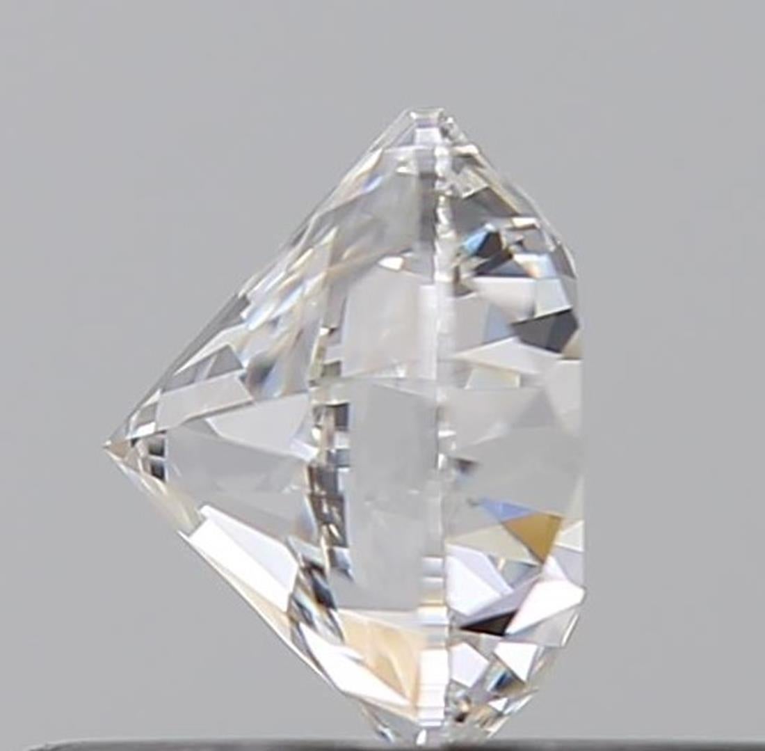 GIA Certified 0.50 Carat D Colour VVS2 Clarity Diamond In New Condition For Sale In บางรัก, TH