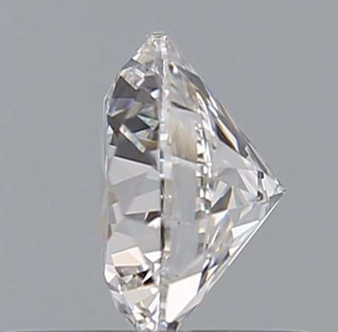 Round Cut GIA Certified 0.50 Carat E Colour IF Clarity Diamond For Sale