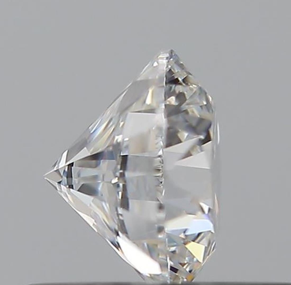 Round Cut GIA Certified 0.50 Carat E Colour IF Clarity Diamond For Sale
