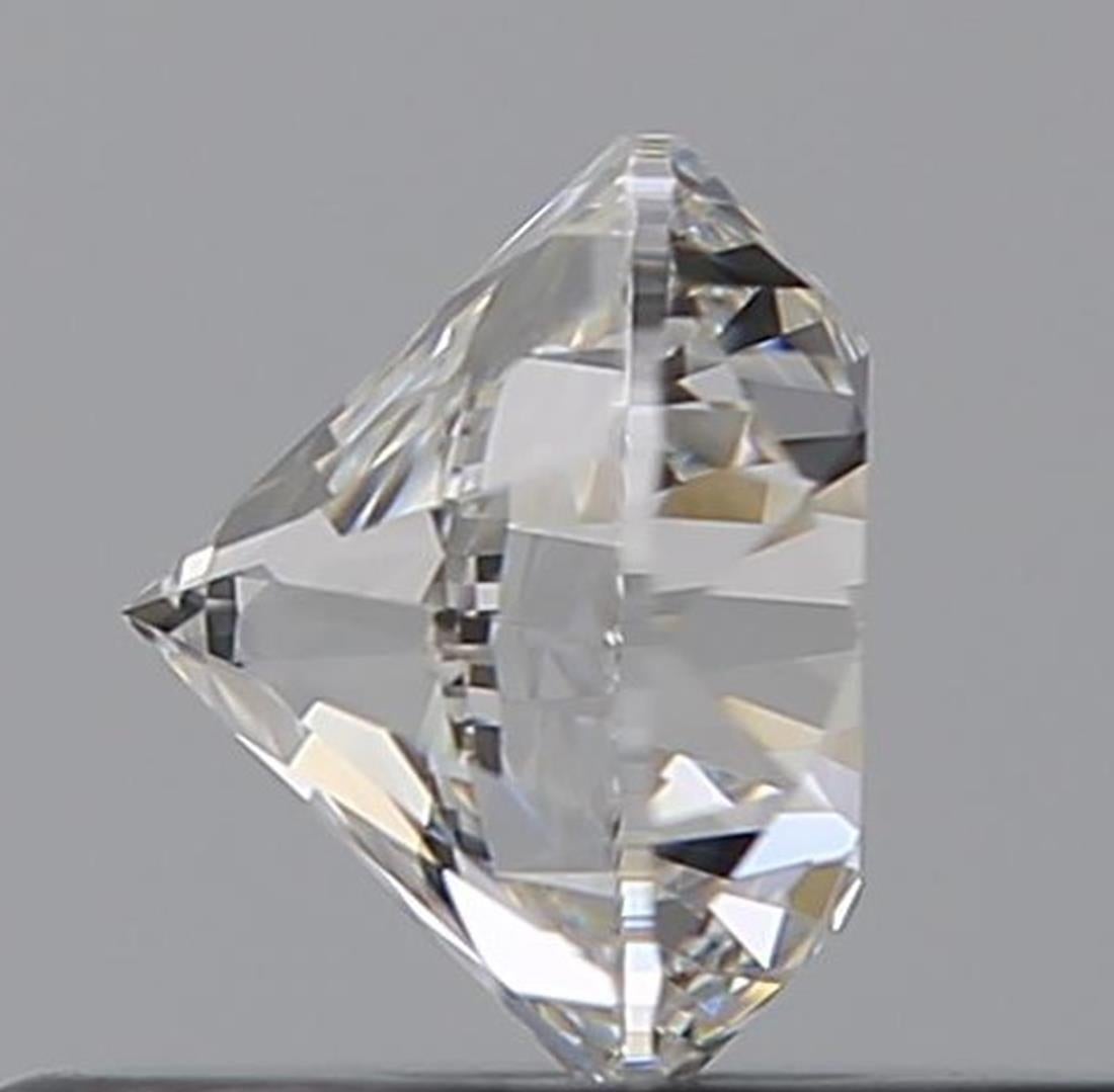 Round Cut GIA Certified 0.50 Carat E Colour IF Clarity Diamond For Sale