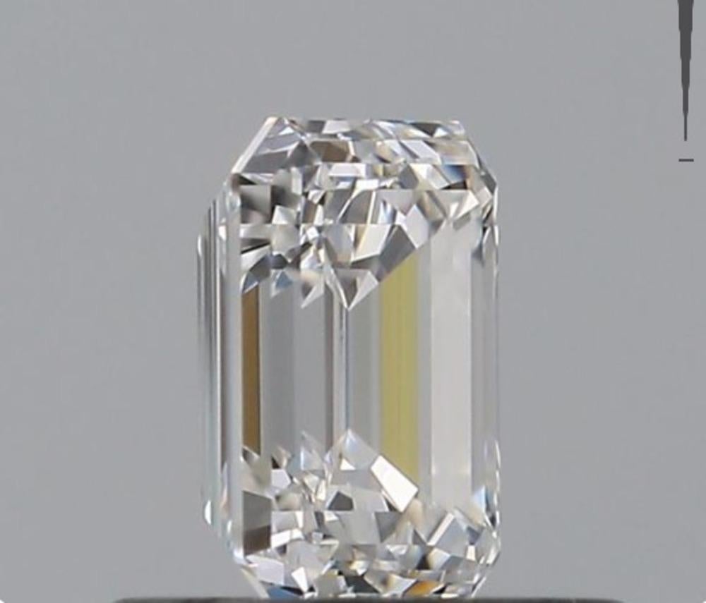 GIA Certified 0.50 Carat E Colour vvs1 Clarity Diamond In New Condition For Sale In บางรัก, TH