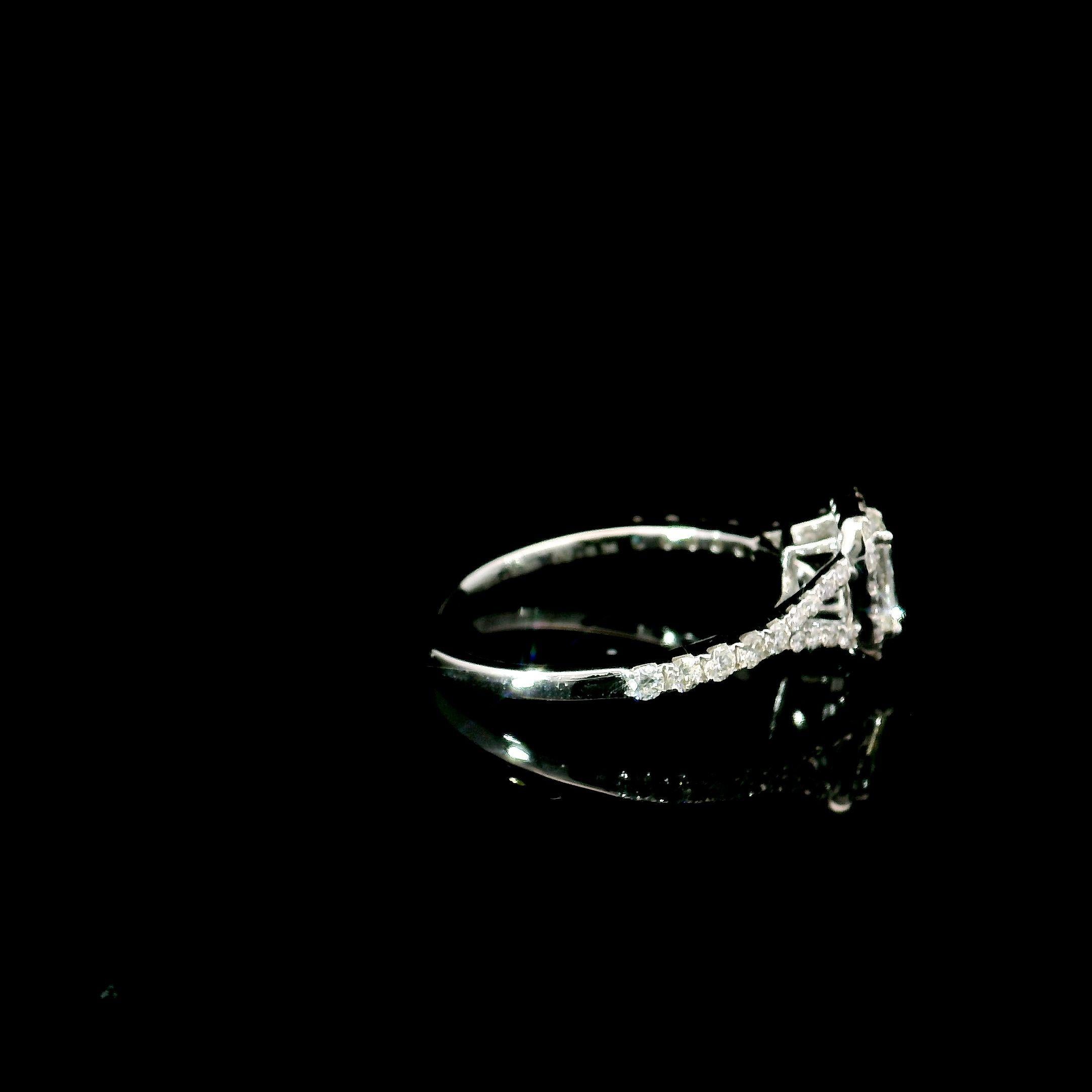 GIA Certified 0.50 Carat F Colour VS2 Clarity Diamond Ring For Sale 2