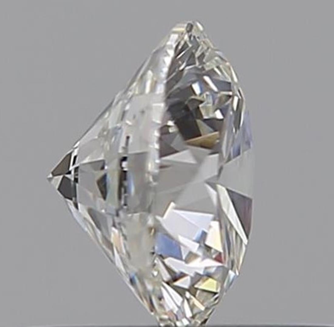 Round Cut GIA Certified 0.50 Carat F Colour VVS1 Clarity Diamond For Sale