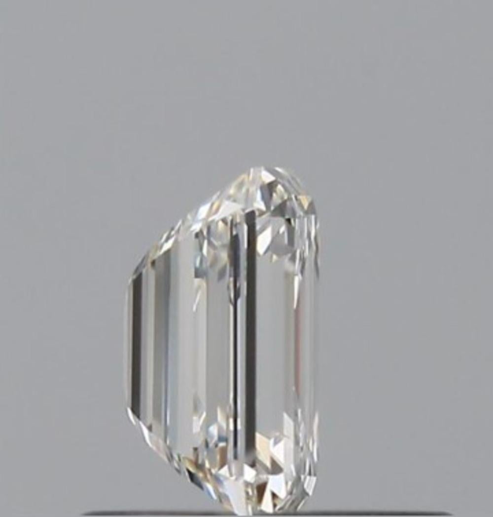 Emerald Cut GIA Certified 0.50 Carat H Colour VVS2 Clarity Diamond For Sale