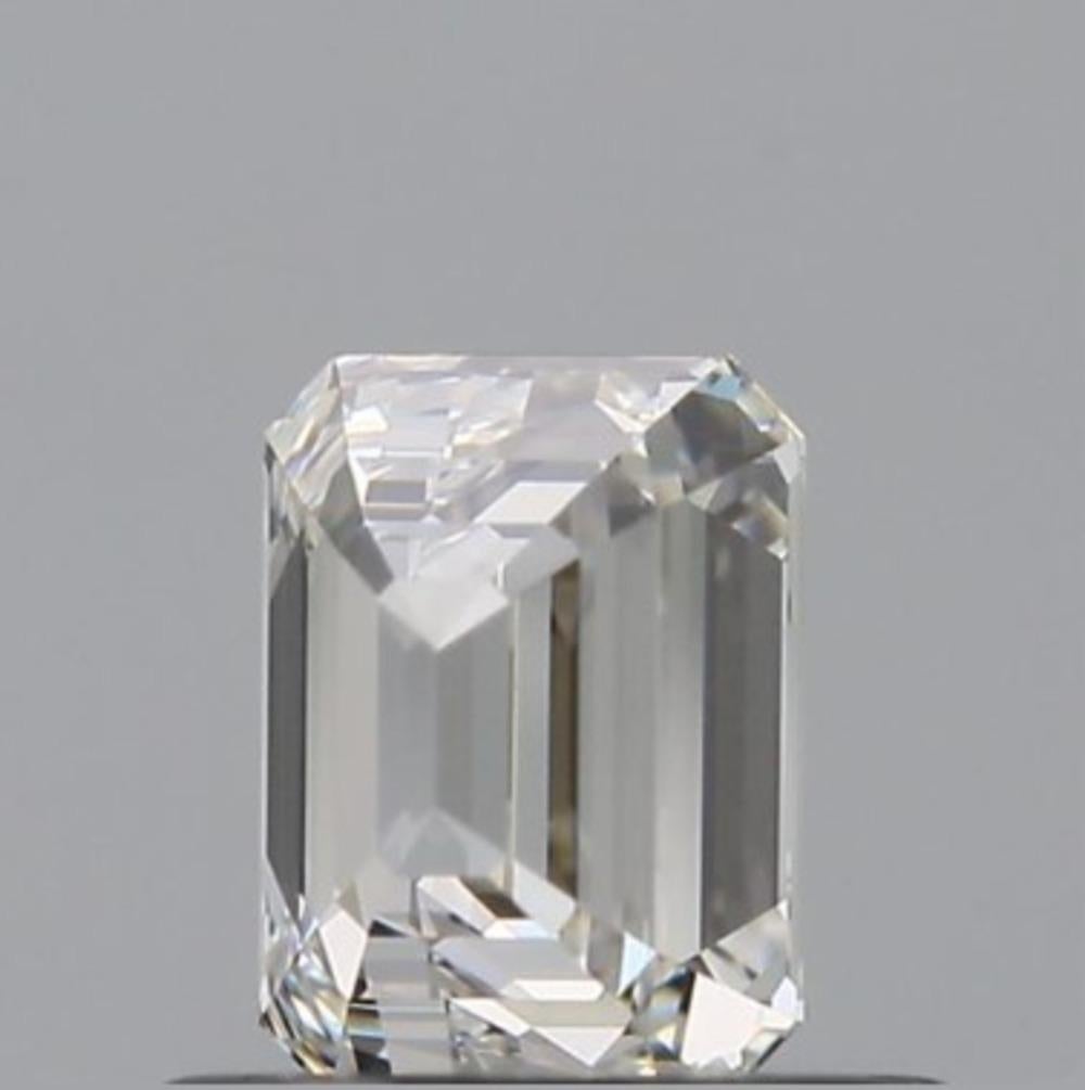 GIA Certified 0.50 Carat H Colour VVS2 Clarity Diamond In New Condition For Sale In บางรัก, TH