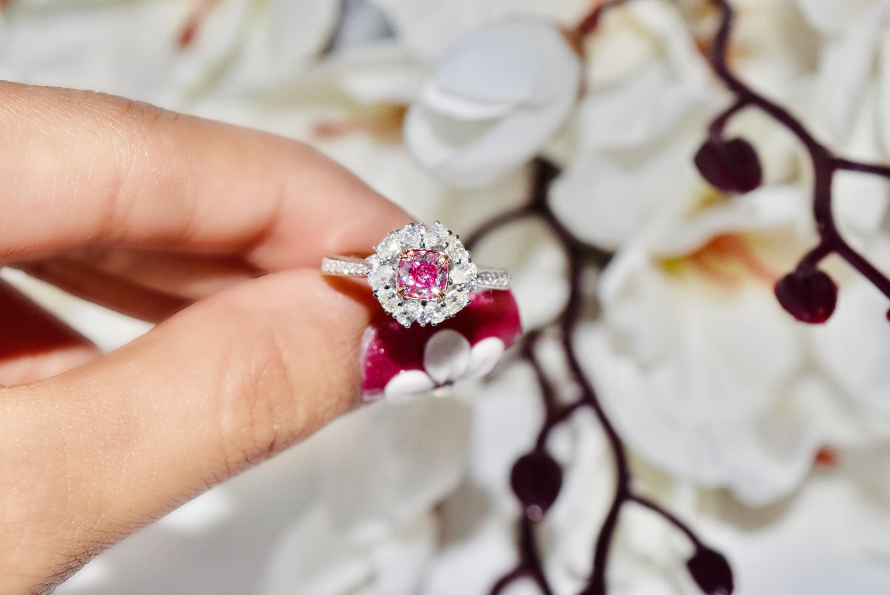 GIA-zertifizierter 0,50 Karat sehr heller Pink Diamond Ring VS2 Reinheit (Kissenschliff) im Angebot