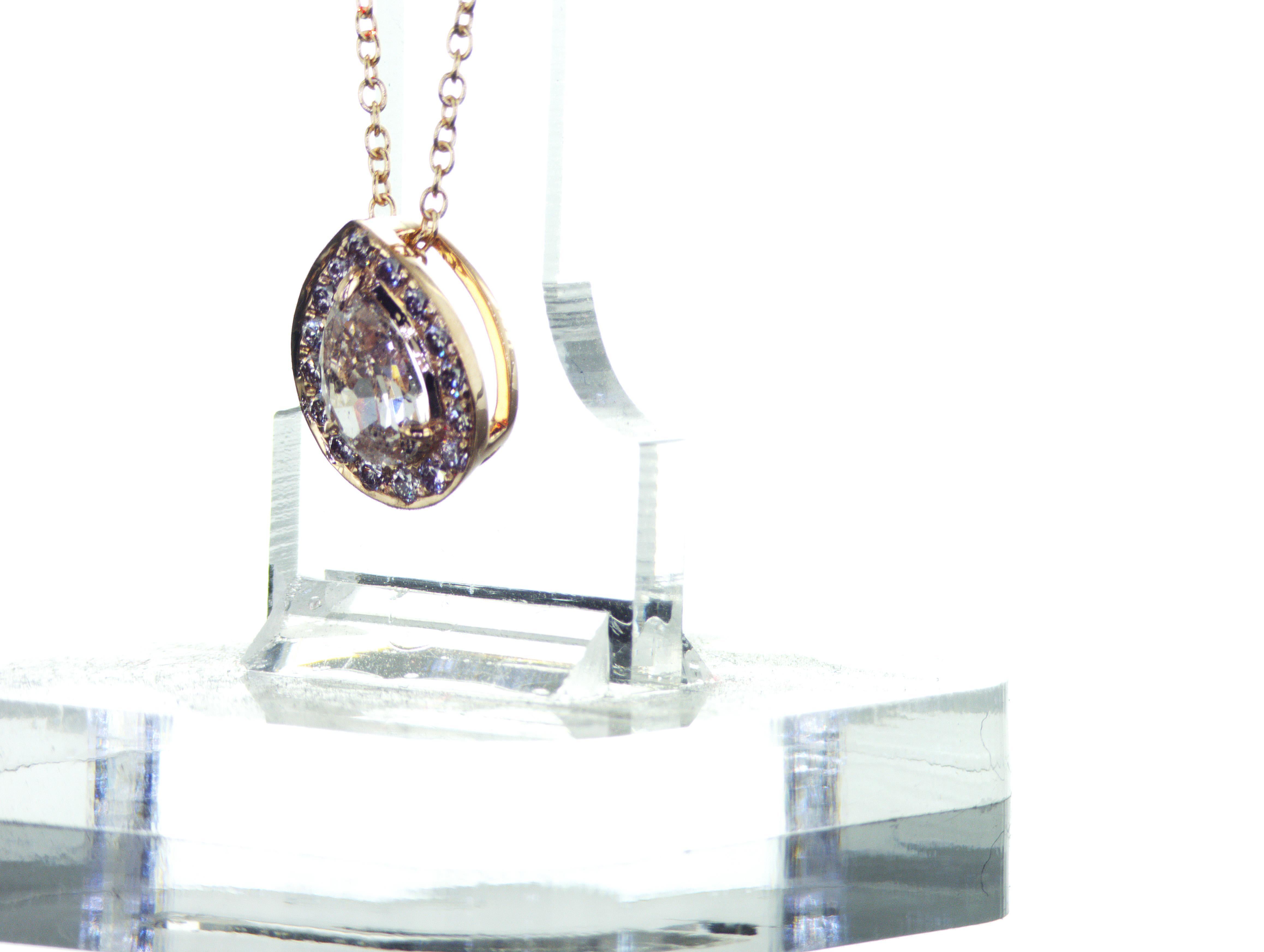 GIA Certified 0.50 ct Pear Shape Fancy Brown-Pink Diamonds Pendant In New Condition For Sale In Dubai, UAE
