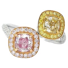 Anello certificato GIA 0,50 Fancy giallo brunastro SI1 / 0,53 rosa tenue VS2