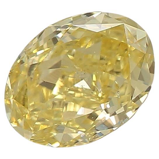 Diamante certificado por GIA de 0,51 quilates de color amarillo intenso con claridad SI2