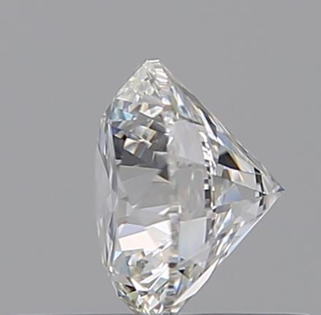 GIA Certified 0.51 Carat F Colour VVS1 Clarity Diamond In New Condition For Sale In บางรัก, TH