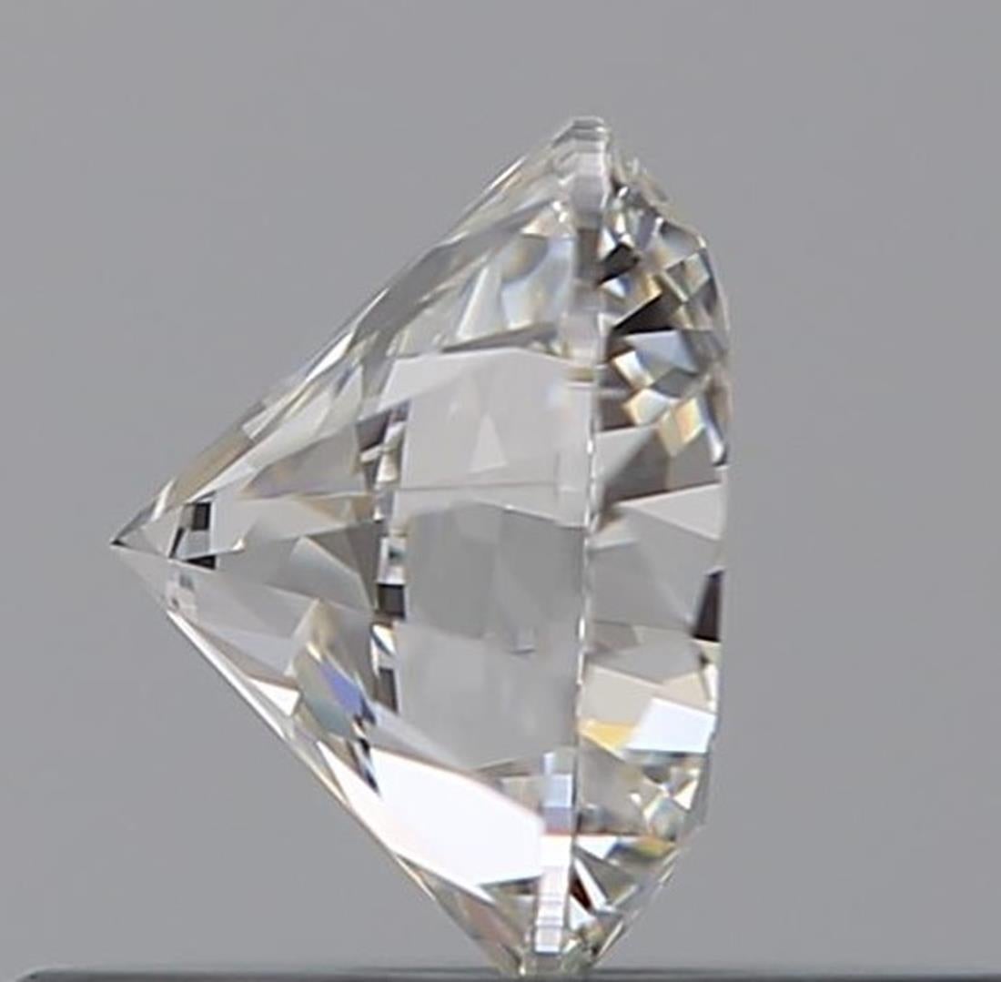 GIA Certified 0.51 Carat F Colour VVS1 Clarity Diamond In New Condition For Sale In บางรัก, TH
