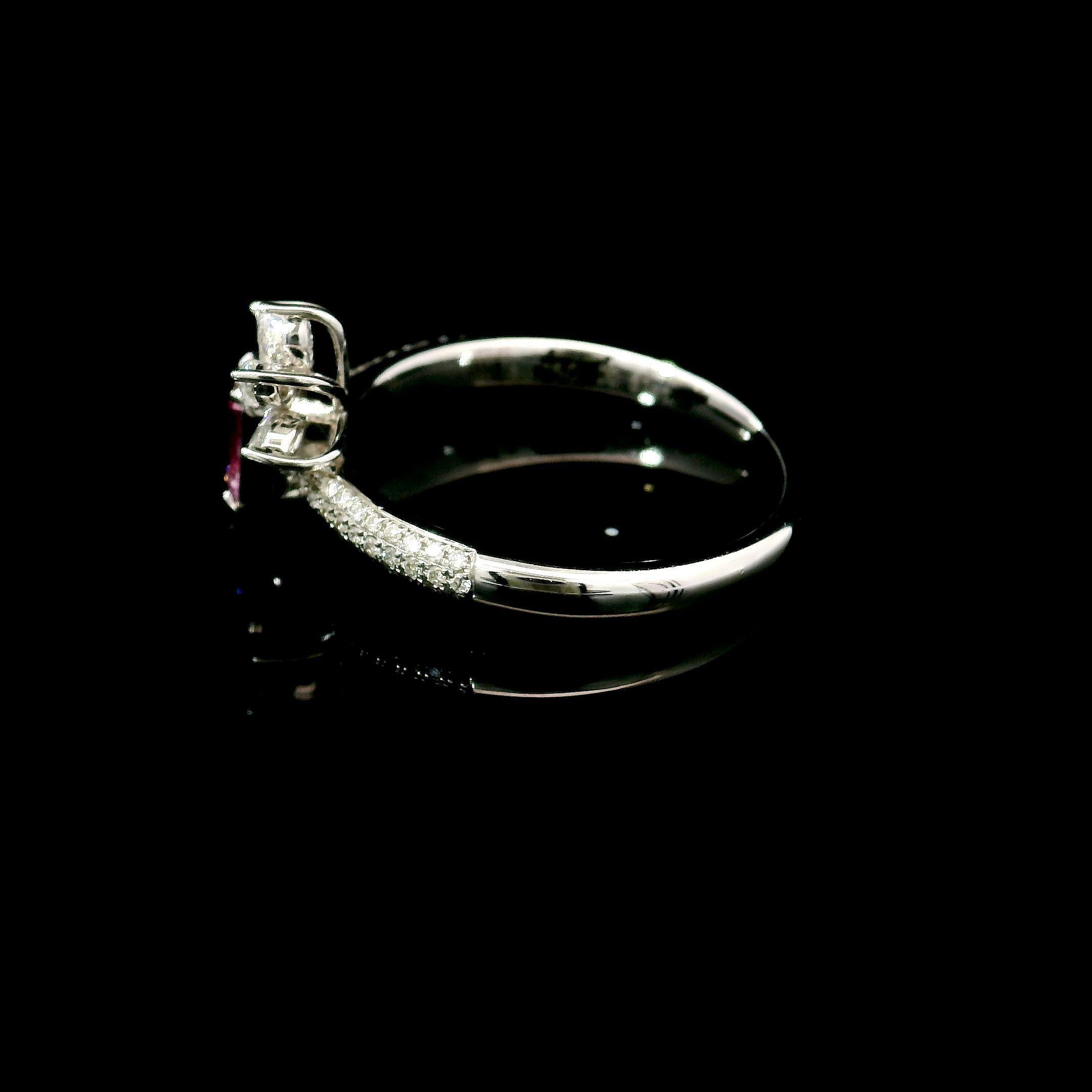 Women's or Men's GIA Certified 0.51 Carat Faint Pink SI1 Clarity Diamond Ring For Sale
