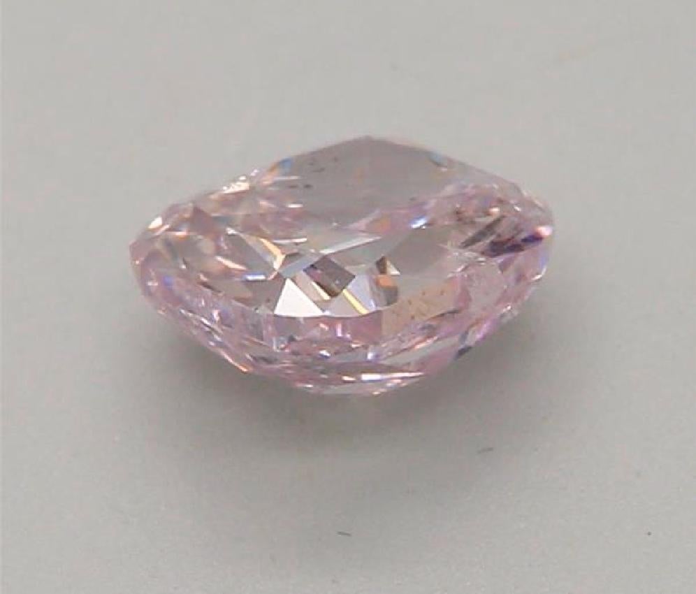 GIA Certified 0.51 Carat Fancy Purple Pink SI2 Clarity Diamond In New Condition For Sale In บางรัก, TH