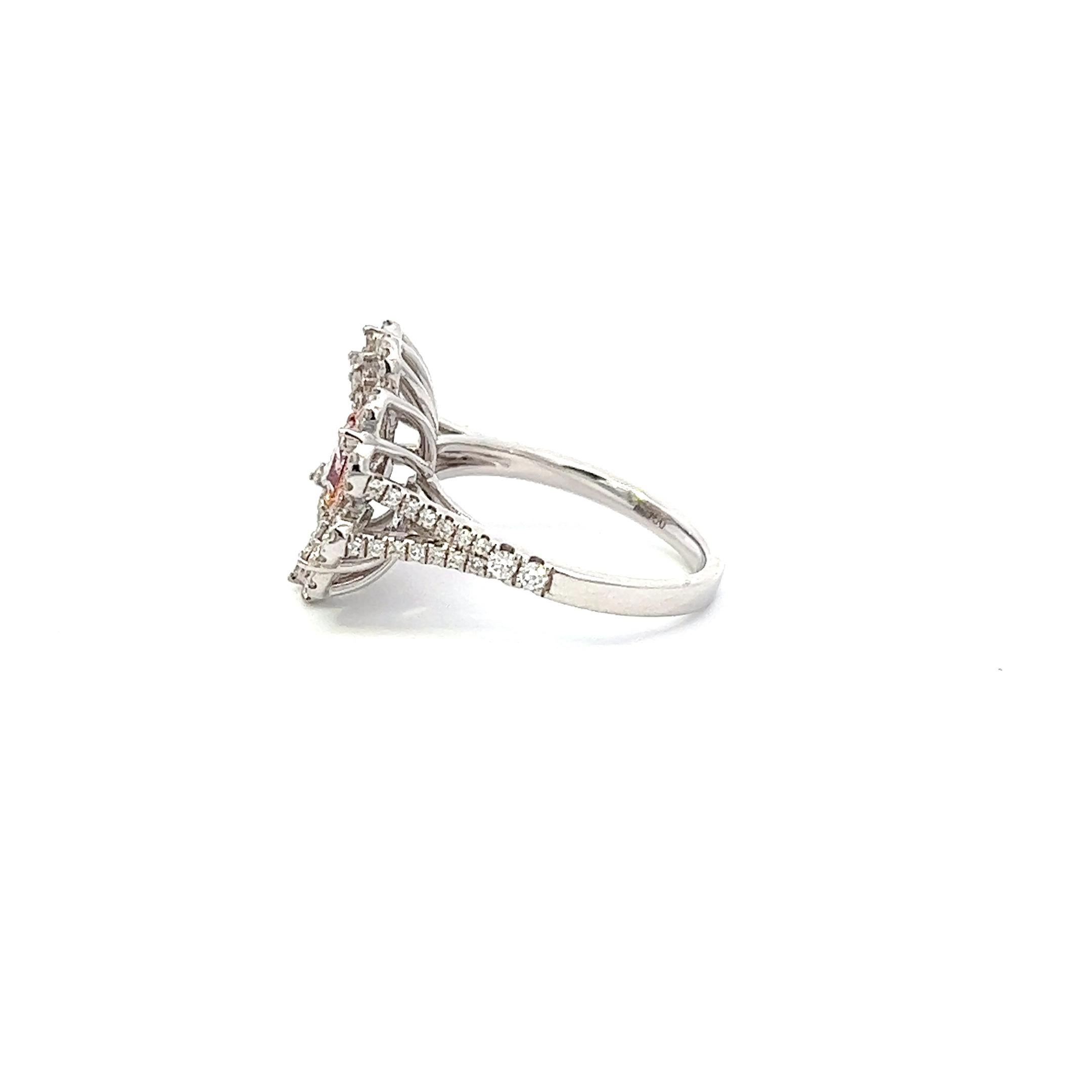 GIA-zertifizierter 0,51 Karat rosa Diamant-Ring (Kissenschliff) im Angebot