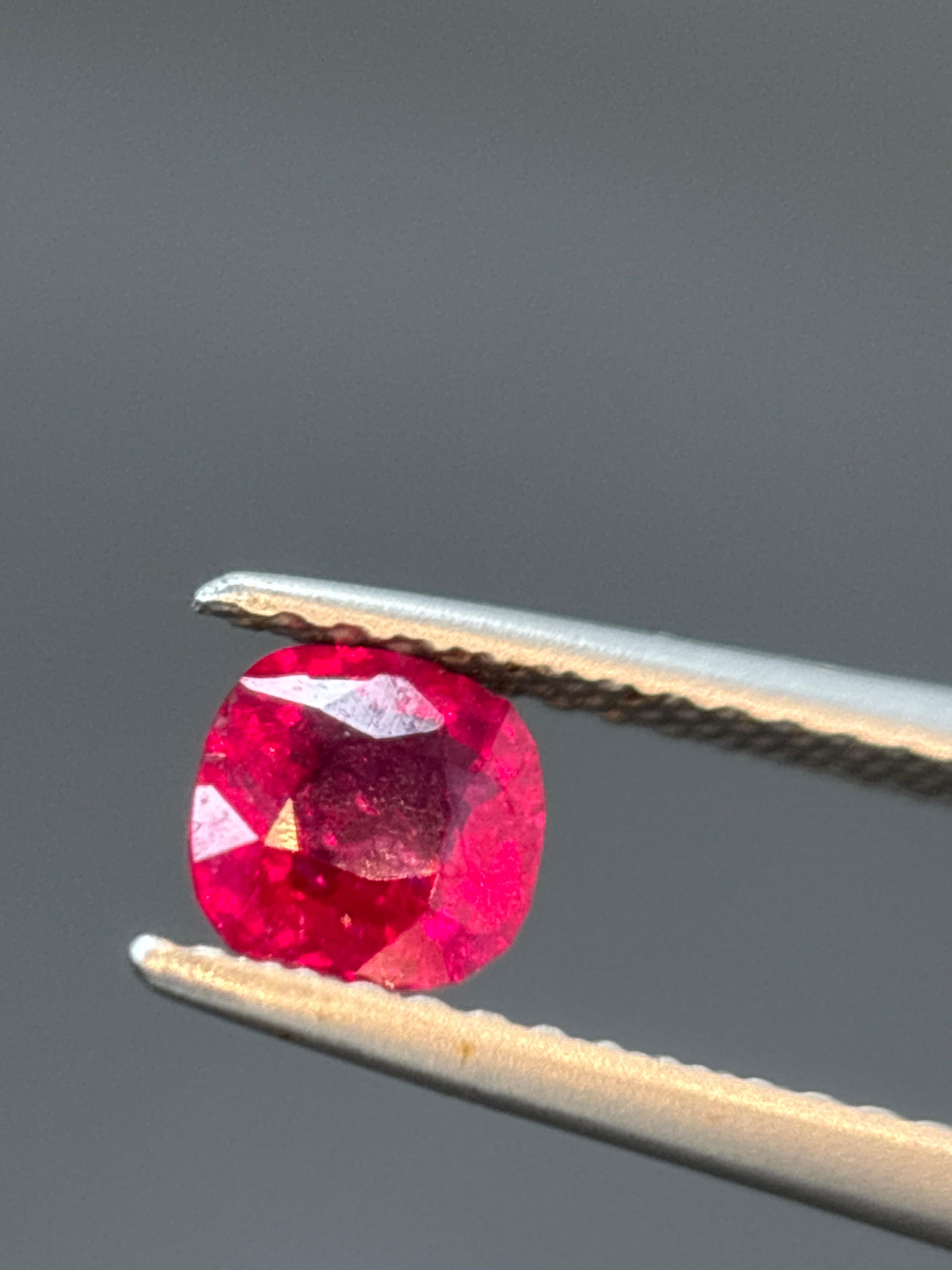 GIA-zertifiziert 0,52 Karat Burma No Heat Natural Vivid Red Ruby im Angebot 2